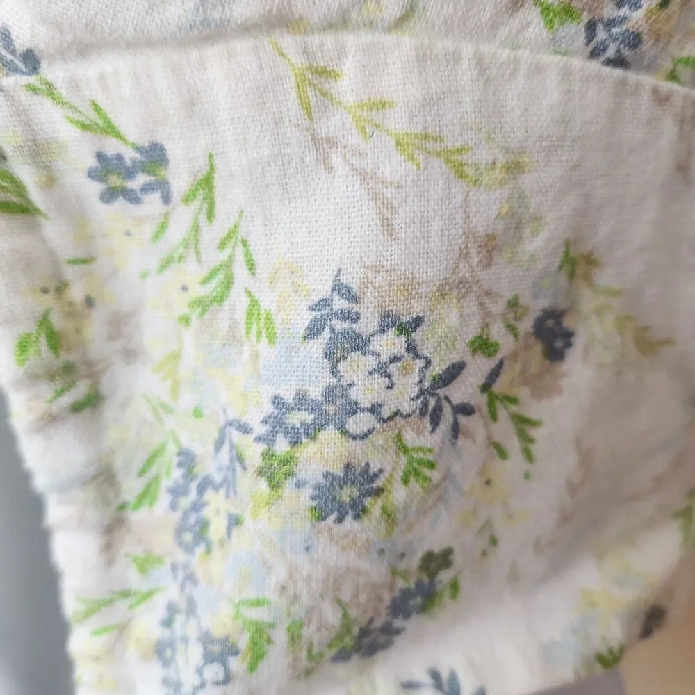 Forever 21 Floral Puff Sleeve Tie-Front Crop Top, Small - Picture 3 of 6